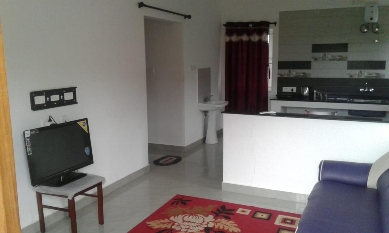 Villa Neo Nirmal Residency Ooty Esterno foto